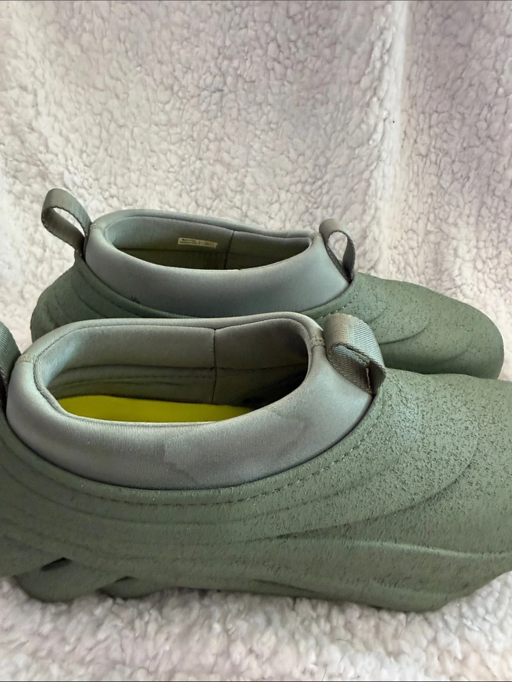 CROCS echo sand storm